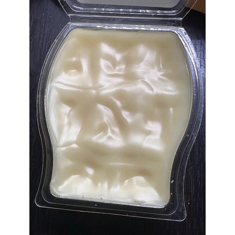 Scentsy‎ Vanilla Walnut Wax Bar Retired 3.2 oz Authentic Wickless Scent Cubes